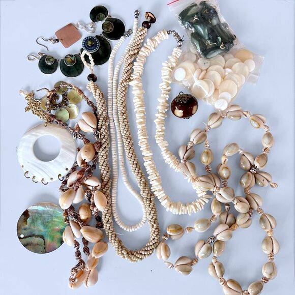 Seashell Craft Jewelry Lot - Picture 1 of 5